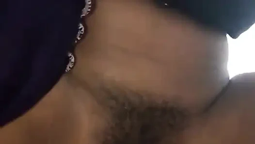 Bangladeschisches mädchen solo-sex