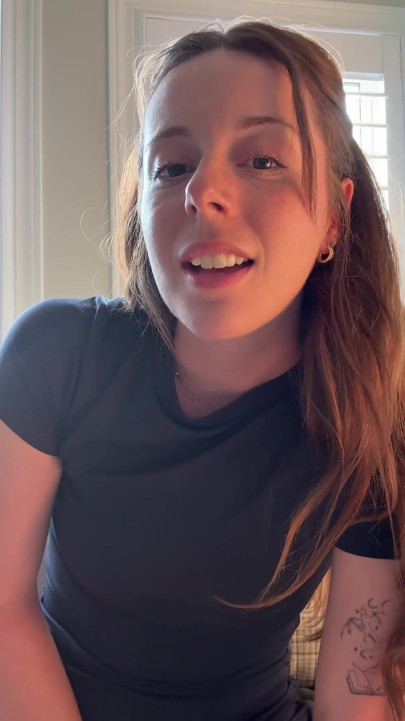Hottie in Glasses Tells You How to Stroke!