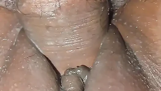 Bhabhi ko chikni chikni chut per shivla chhipla ke mara