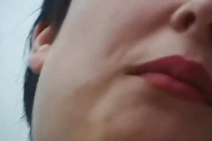 Close up Session with German Babe Who Likes to Spread Her Holes