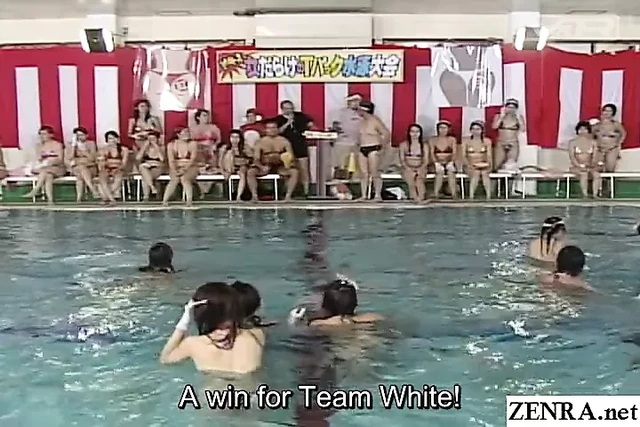 JAV pool games 36 women capture the bikini top Subtitles