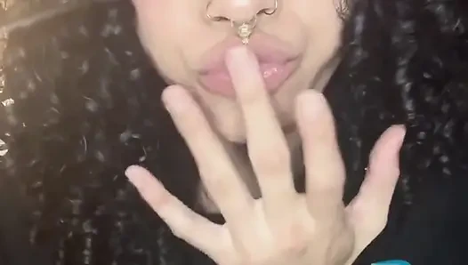 Nyicipin ludahku