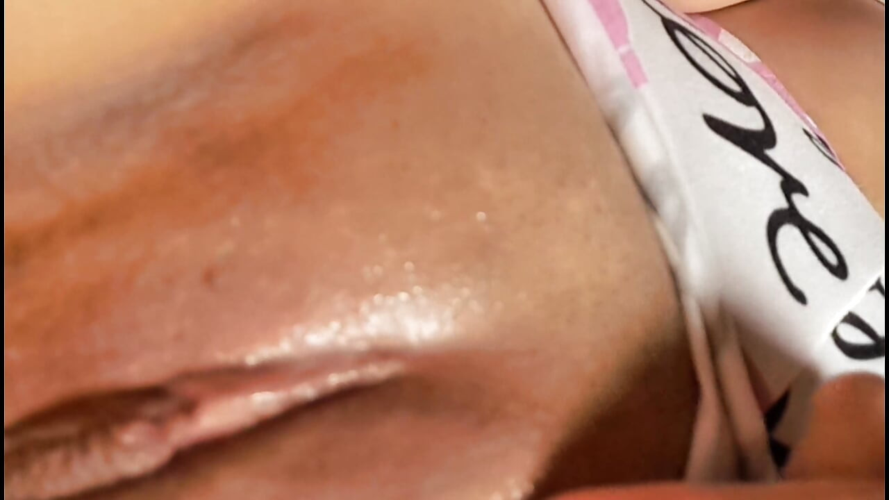 oh have you seen the Colombian influencer yet? It all takes off