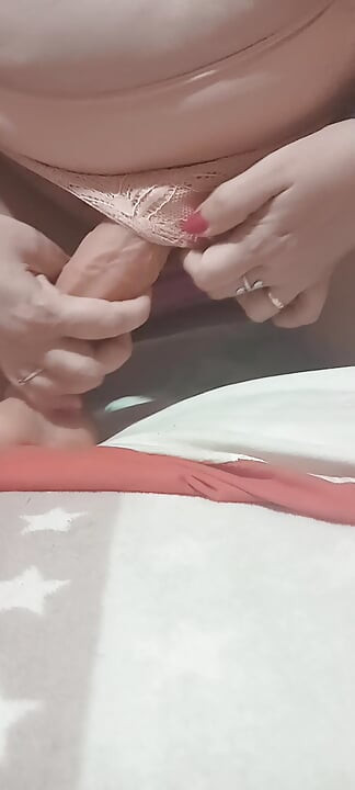 Mông to và vú to
