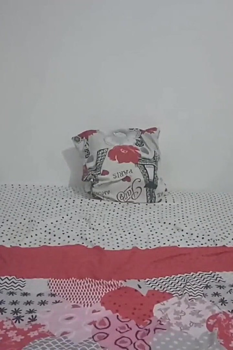 18 year old brunette big saggy tits from New York United States fucking her stepbrother's big dick goo