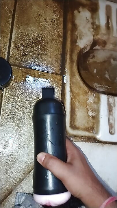 لعبة مهبل لذيذة جداً مثل المهبل الروسي