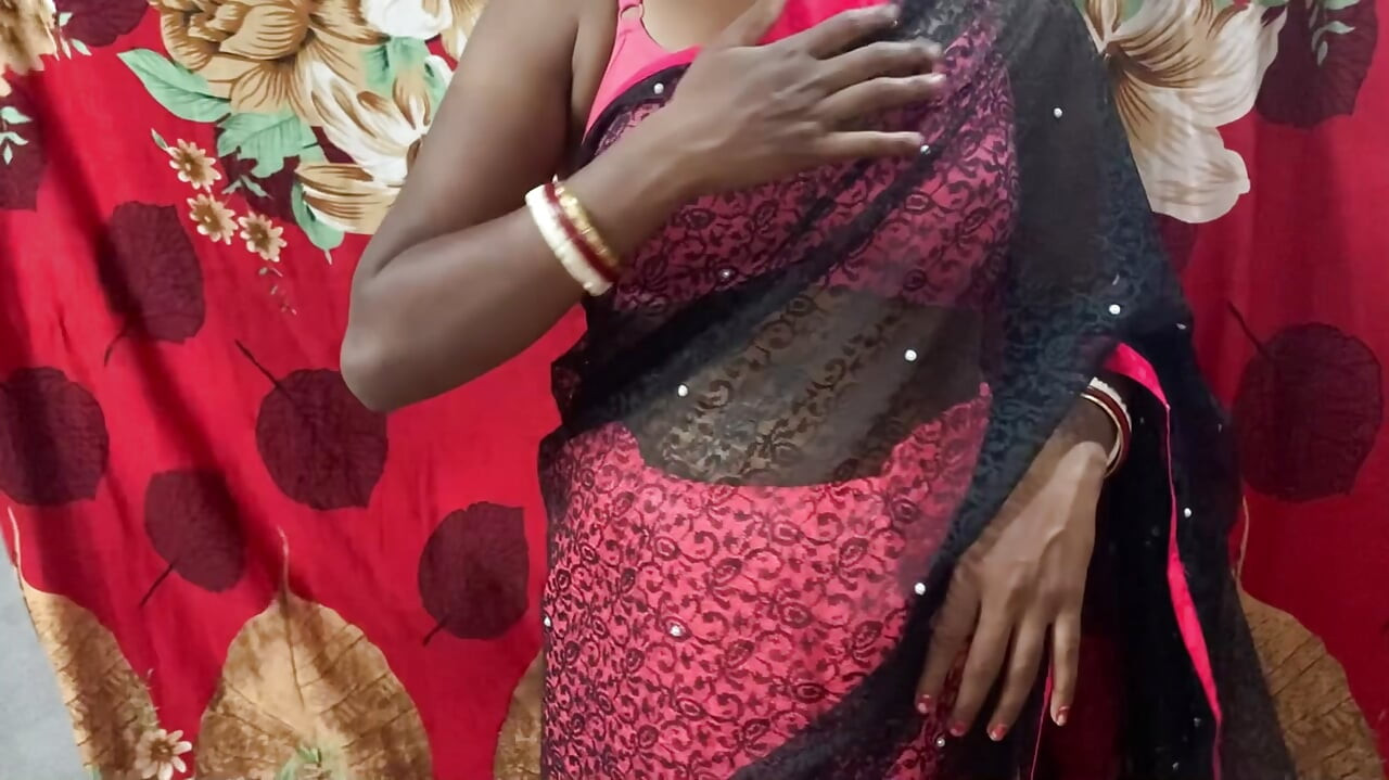India Desi village ki bhabhi hot bhabhi ki HousWife