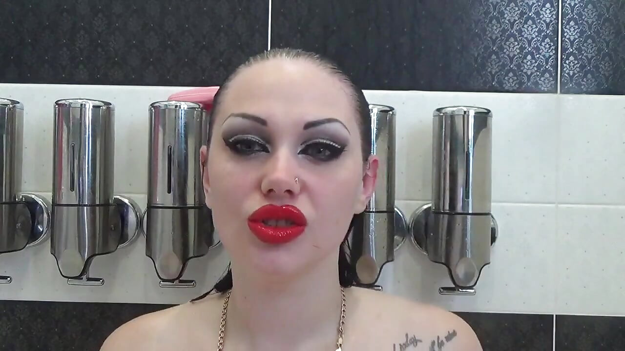 Slem hårvanning, vask og børsting med sexy makeup JOI