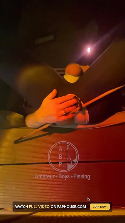 First Time Trying to Pee with a Butt Plug in His Ass, Jules Is 'helped' by His Flatmate Simon