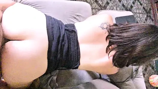 Latin orta yaşlı seksi kadın döllene kadar büyük yarağa tekrar tekrar boşalıyor