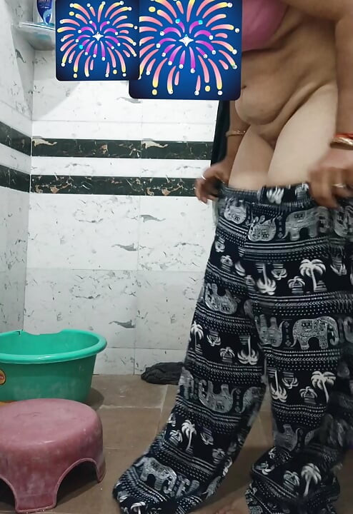 Priya Bhabi Big Ass Sexy Body Video Shoot