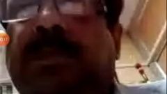 Il papà gay bengalese vuole il mio grosso cazzo nero