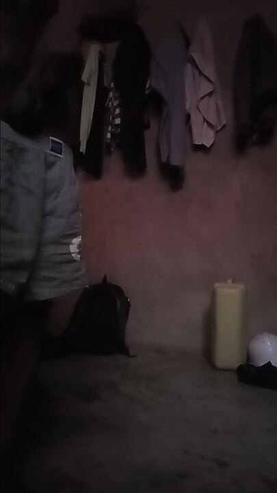ERECCIÓN NOCTURNA A MEDIANOCHE