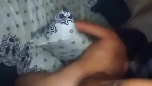 Latina-amateurin echter doggystyle