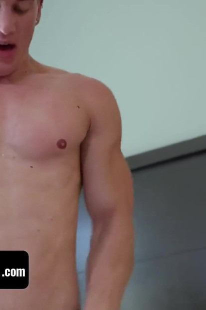 Muscular Stepbrother Seduces His Young Bro and Pounds His Tight Ass While Their Parents Are Away