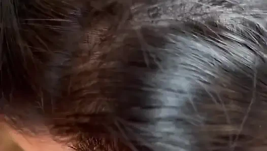 Büyük götlü Brezilyalı kız tüm dölleri yutuyor