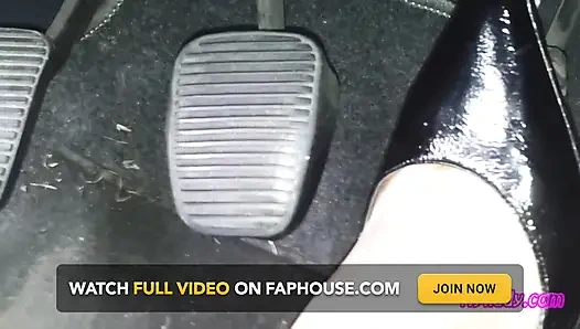 Driving and Revving in Black Pumps on Bare Foot