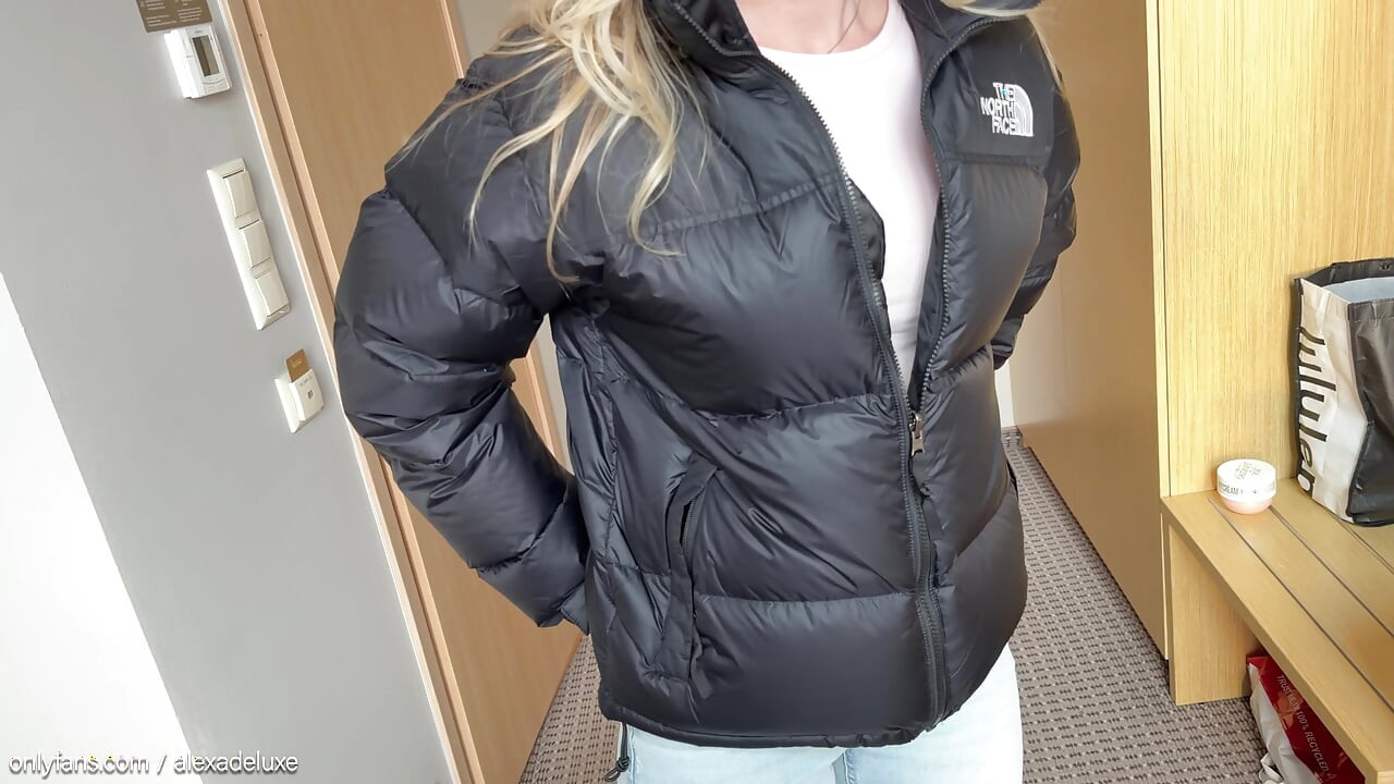 Sex date mit heißer lokaler tinder-hure. Sie ist nur für den schwanz hier