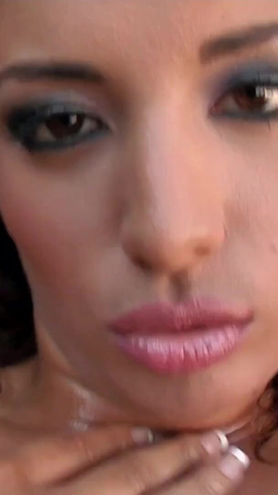 Hot Brunette Porn Star Regina Ice fisting her Pussy | Clip 2