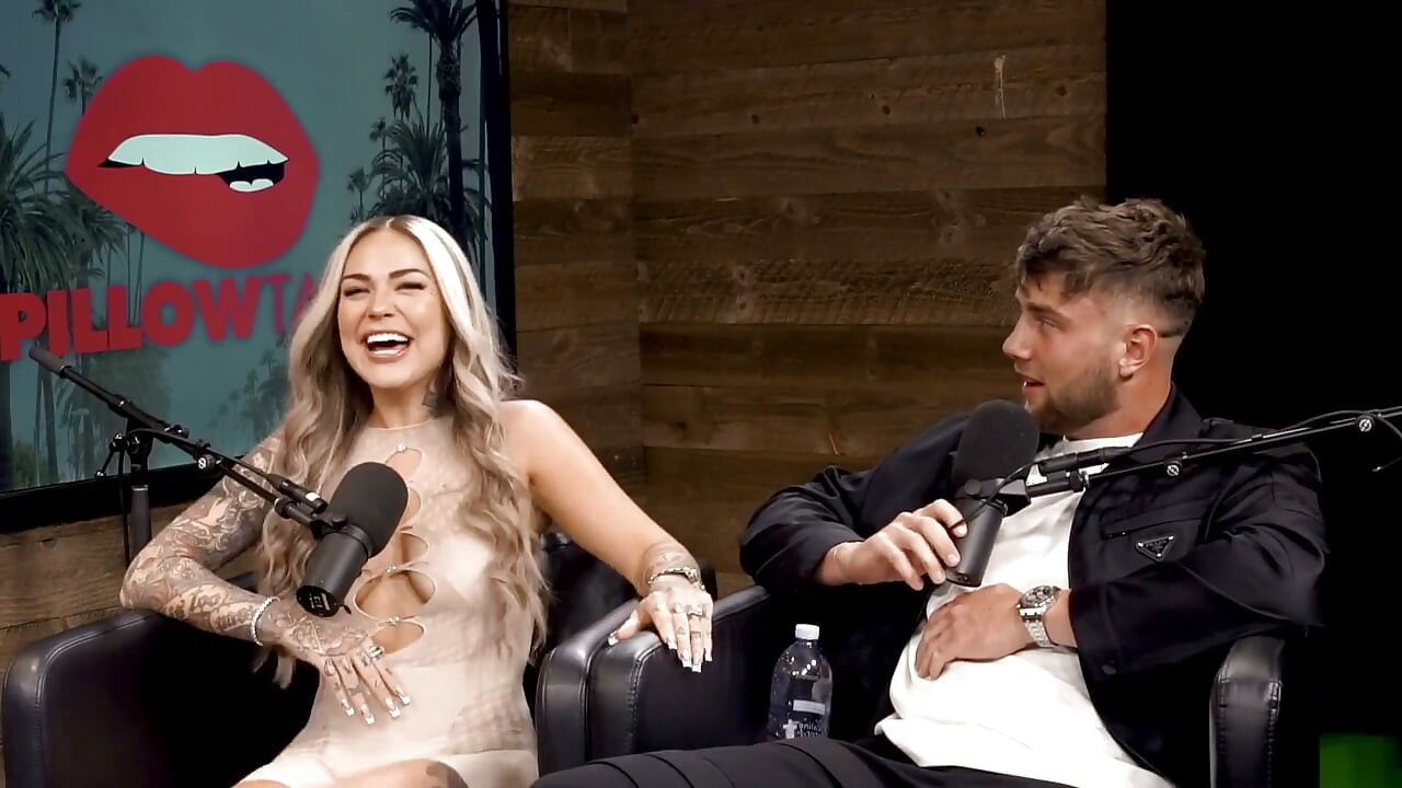 Karmen Karma Sprays Breast Milk in Face (co-hosted by Harry Jowsey)