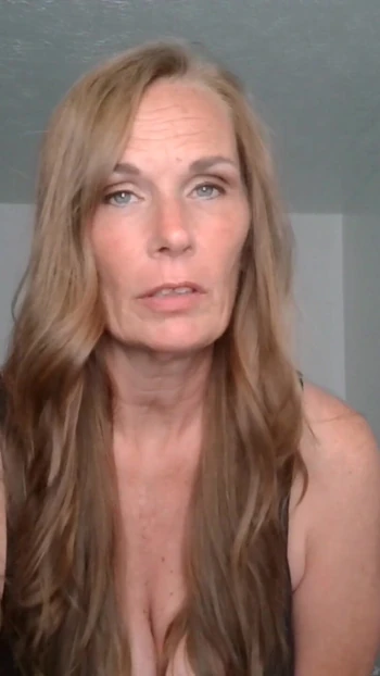 Must-see moment from "Hot Milf give JOI and cum countdown"