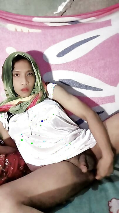 戴面纱的漂亮人妖想要被宠爱