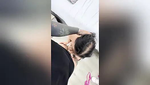 I PRETEND TO BE A PHOTOGRAPHER TO FUCK A NEIGHBOR WITH A HUGE ASS