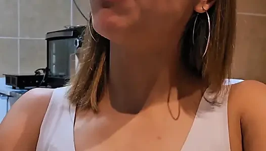 Amateur Couple Eating While Live Streaming