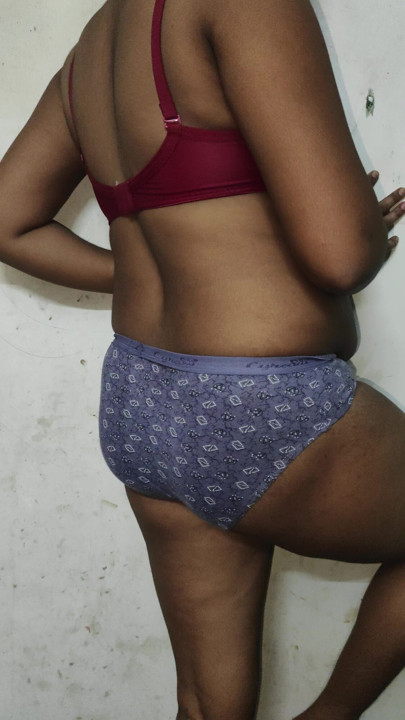 Desi hot aunty