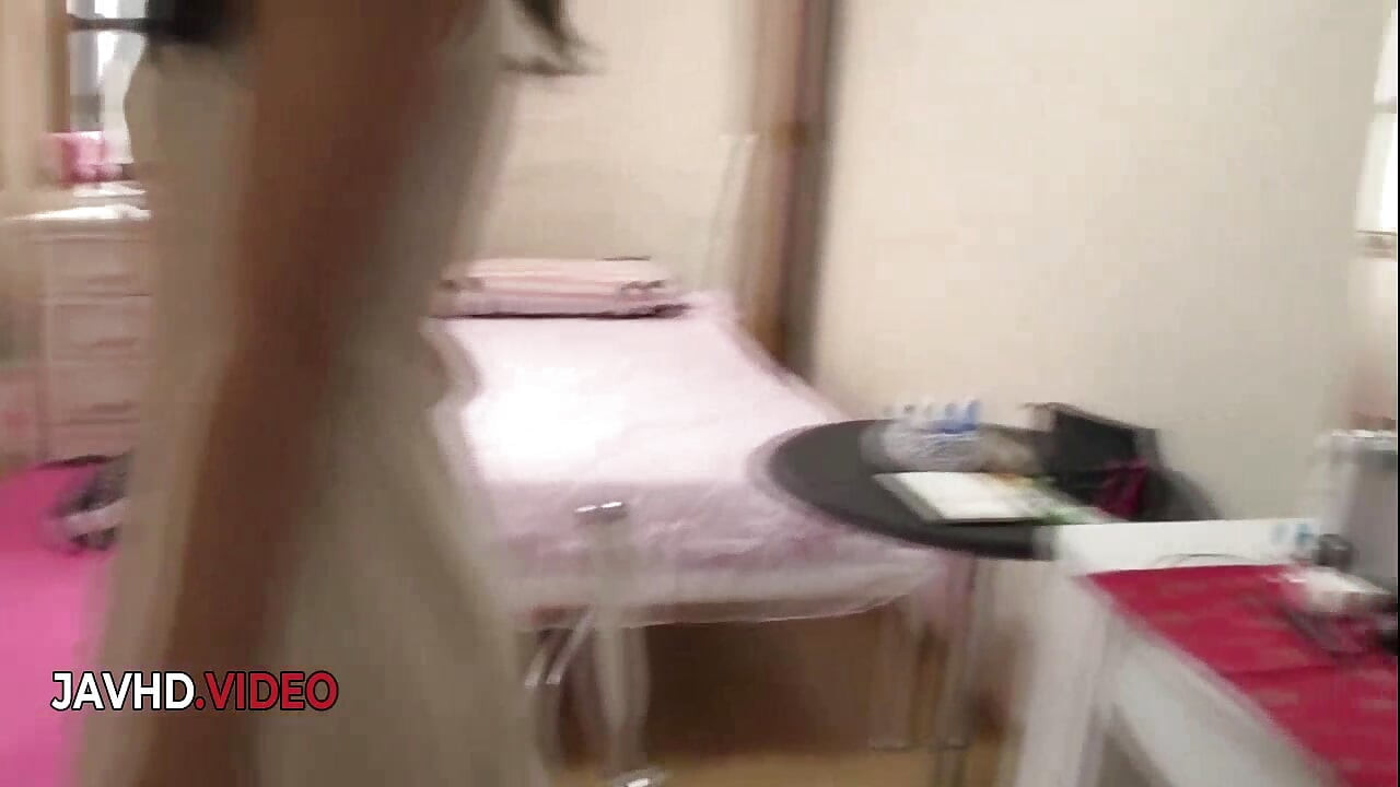 A aventura sexy de Mayu Kawai enquanto ela tenta o vizinho em sexo apaixonado intenso
