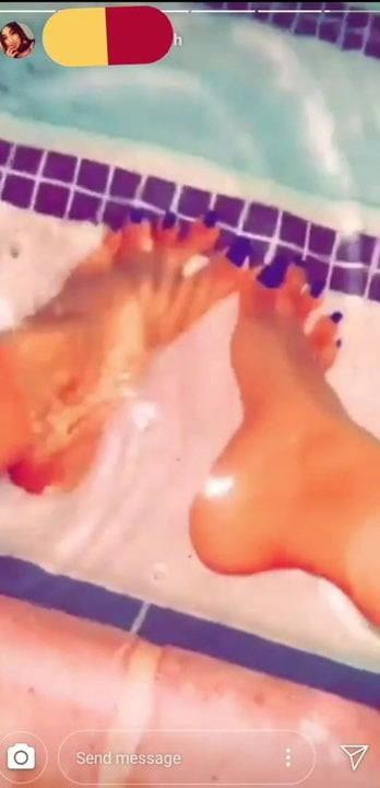 Sexy long paki feet