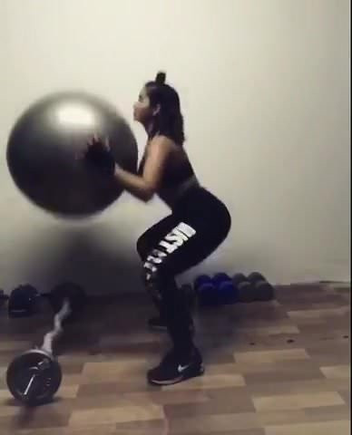 thai squat