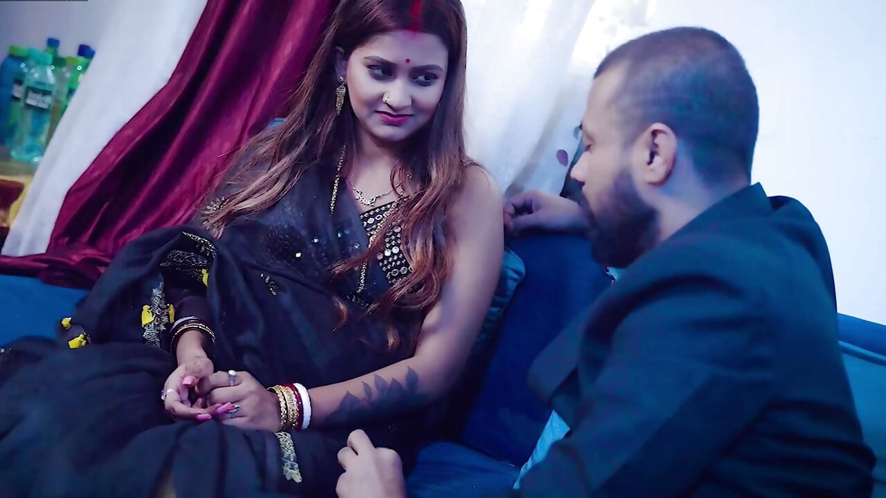 Little step sister ko paise dekar jabbar dasti ghori bna kar pel diya