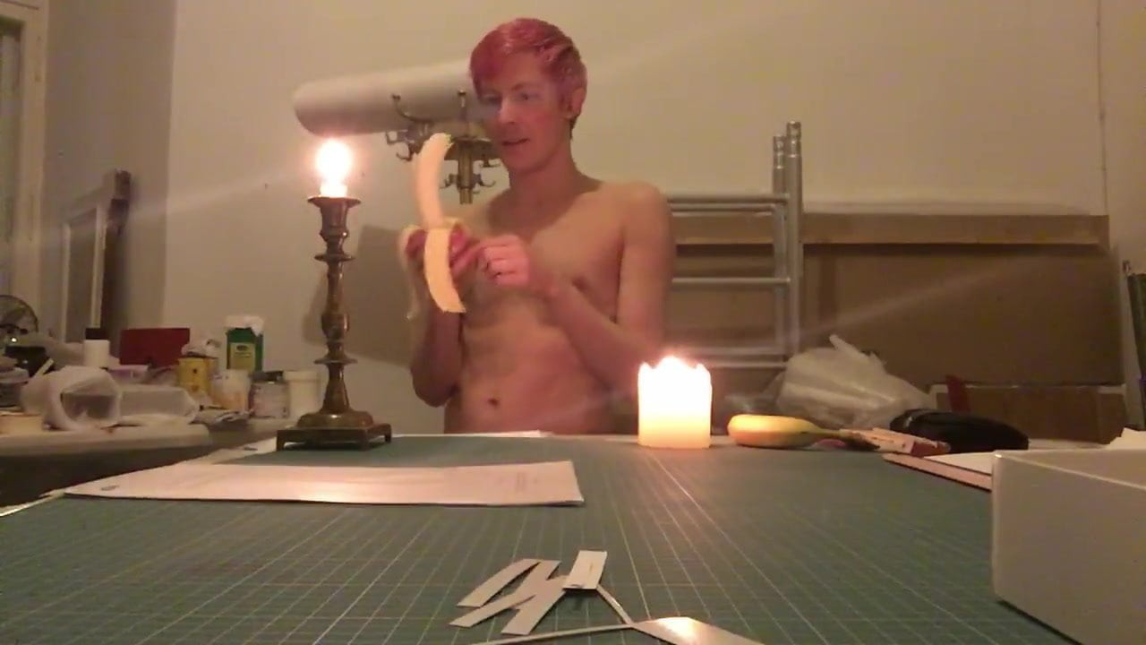 TWINK IS ALWAYS HUNGRY FOR RAW COCK