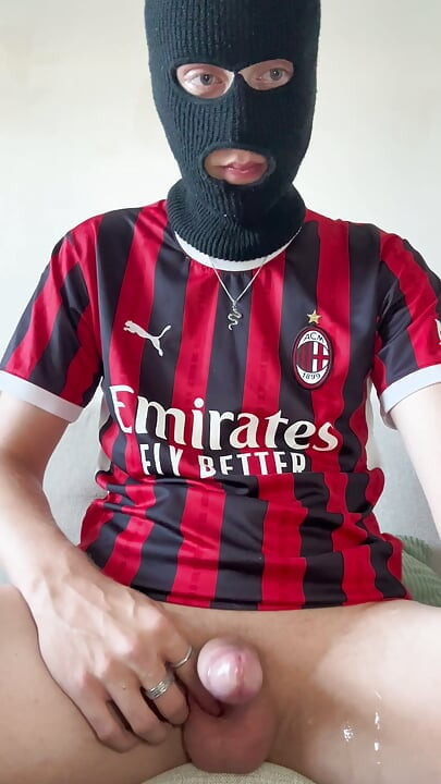Soccer Bro Shoots Load