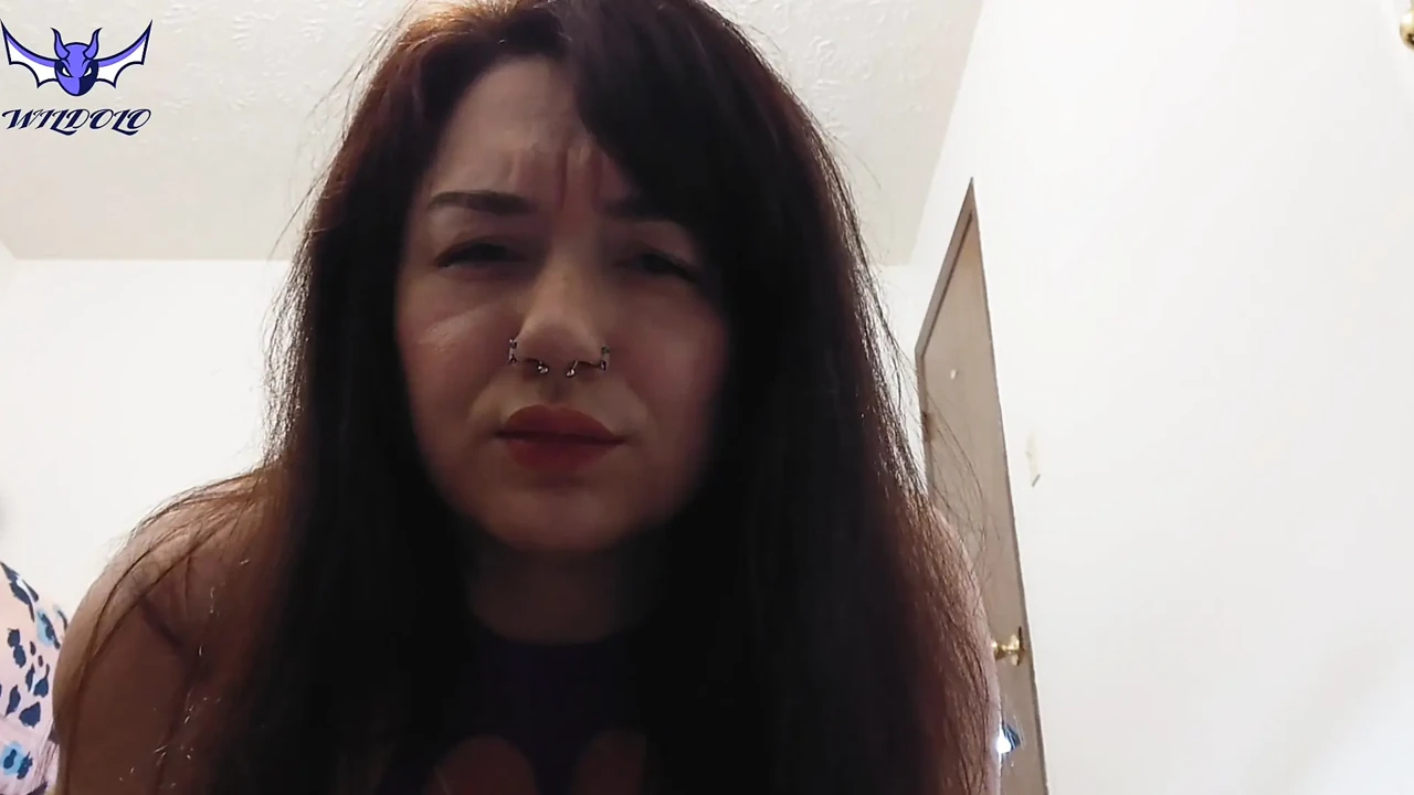 Big Hairy Milf Pussy Getting Fucked By Fuck Machine