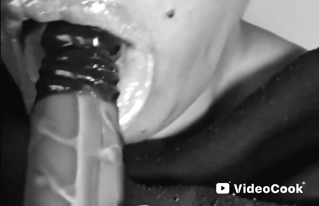 Lustvolle Schwanzlutsch-lippen!!!