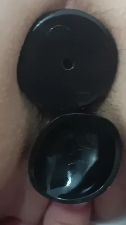Homemade anal training and pussy insertion close ups of sexy french milf | Clip 2