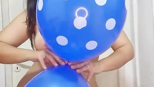 Blow Squish и Pop с синими точками воздушные шары - зайчик-безумец