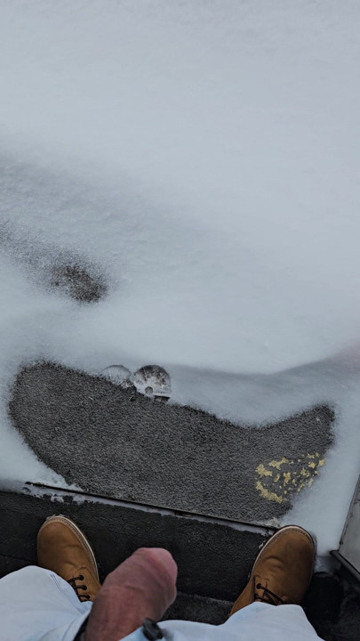 freehand in the snow