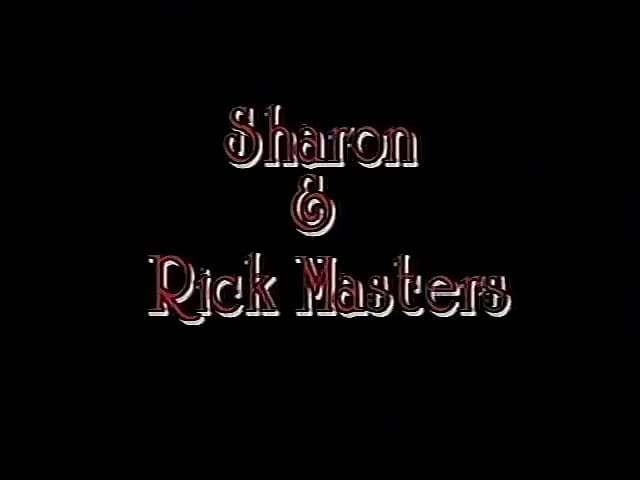 Sharon giver Rick Masters en BJ