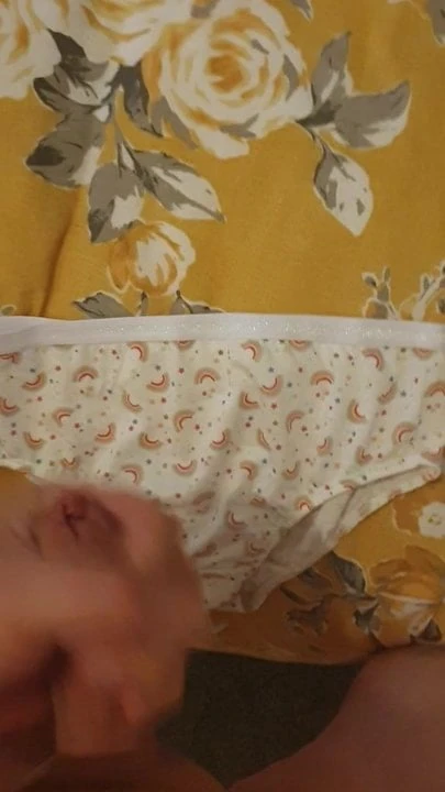 Cum in sd panties