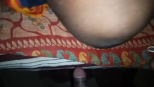 Indian hot Desi Bhabhi Fucking in Hindi