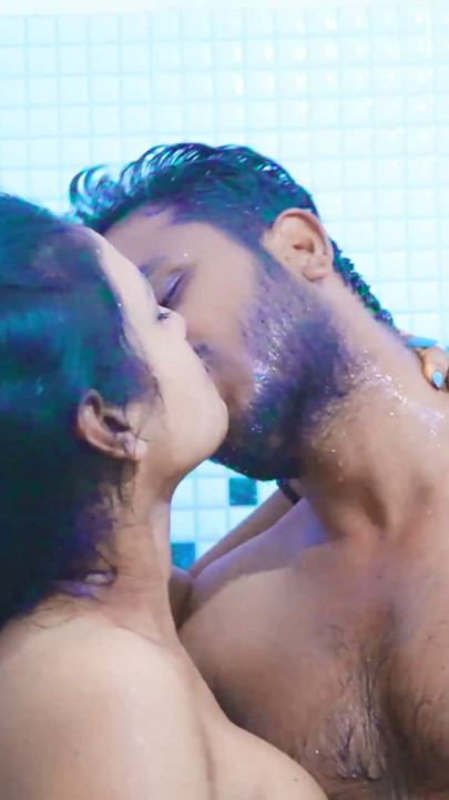 Bathing time Indian bhabhi ko choda mare bana ke | Clip 1