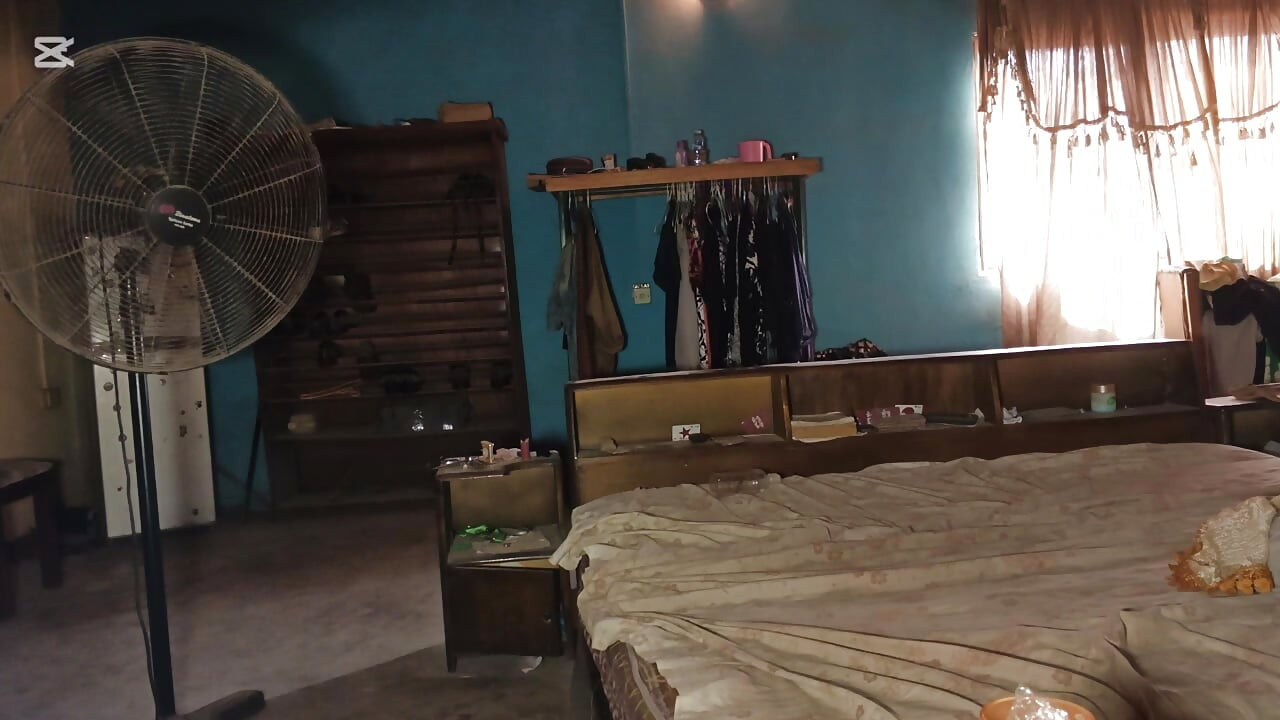 Bolatheboss Analtessier After Shower with a Sexy Bottom