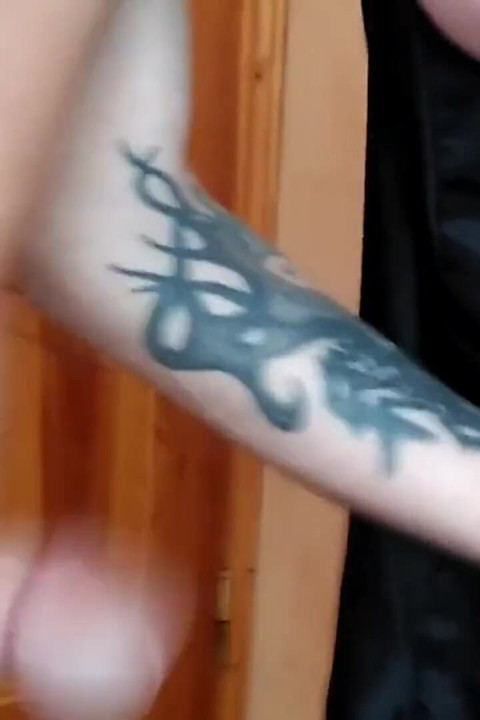 Bragas completas de semen después de masturbarse # 2