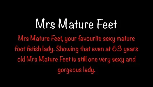 Mrs Mature Feet at 63 years old 438