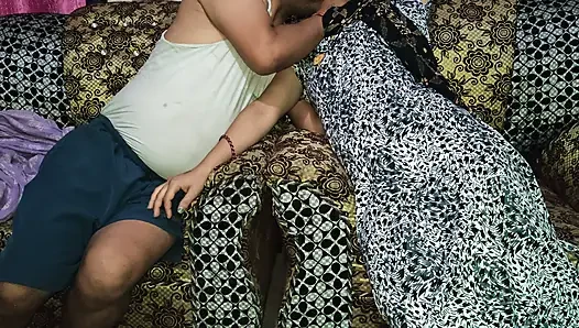 Bhabhi Ne Electric Man Ko Khurbuja Khlya Xvideo Romance