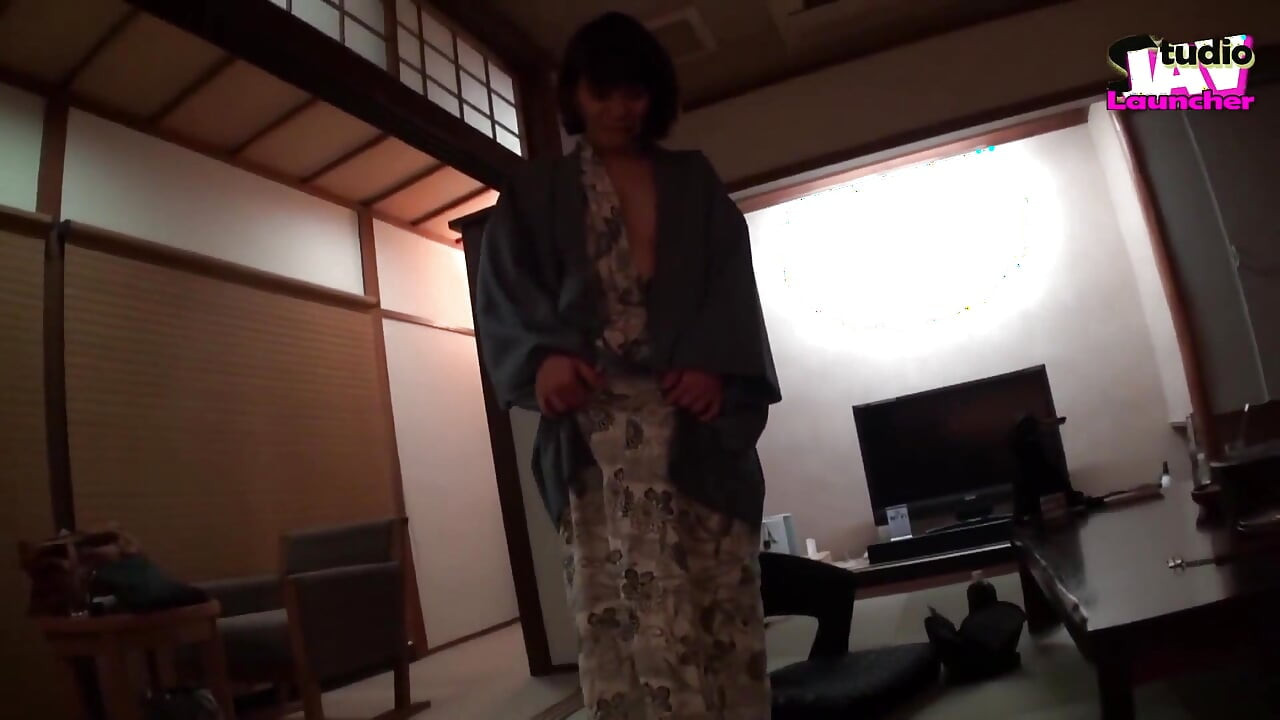 Married Woman Hot Spring Affair Trip, Secret Ntr Journey of Illicit Desire - Ep2