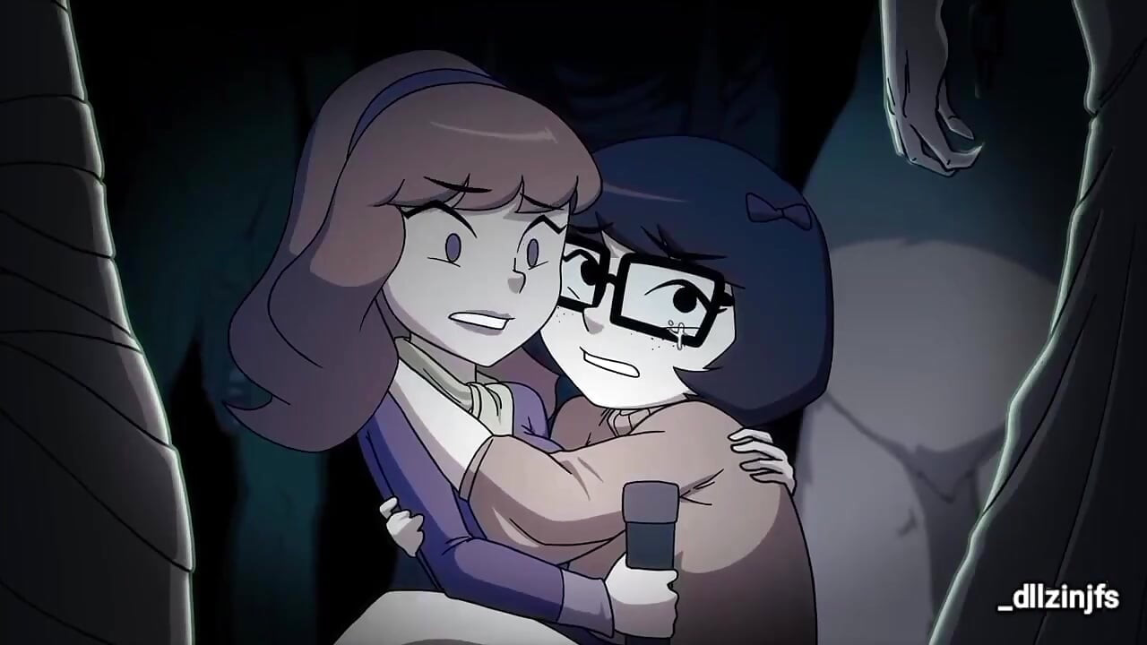 Velma og Daphne bliver ødelagt af monstre